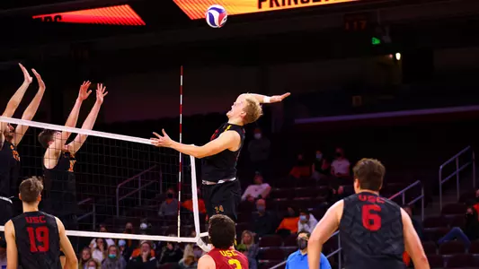 Simon Gallas - USC Trojans Men's Volleyball