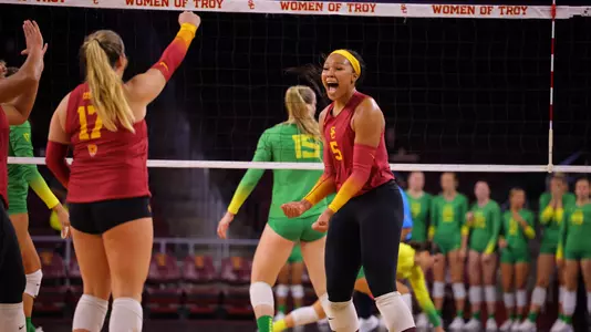 Skylar Fields celebrates a point in a 3-1 win over No. 17 Oregon