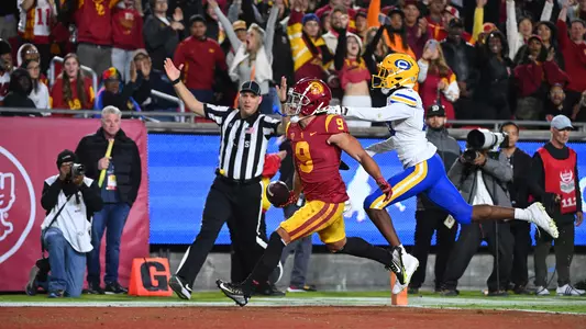 USC Trojans Football wide receiver Michael Jackson III scores touchdown against California Golden Bears