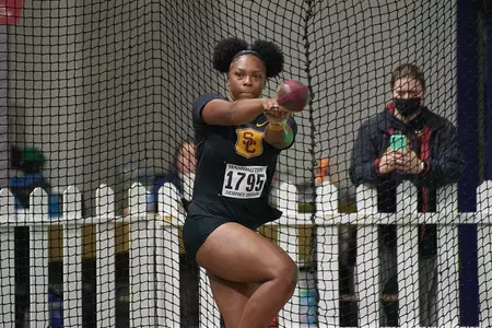 Summer Mosley In weight throw at UW