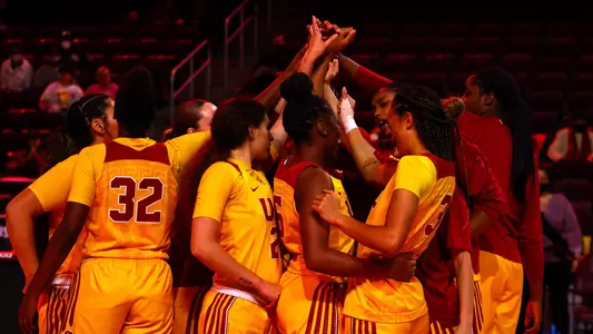USC players huddle up before a game against UC Irvine at Galen Center