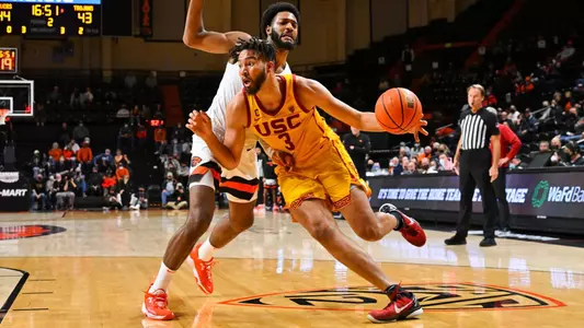 Isaiah Mobley drives to basket