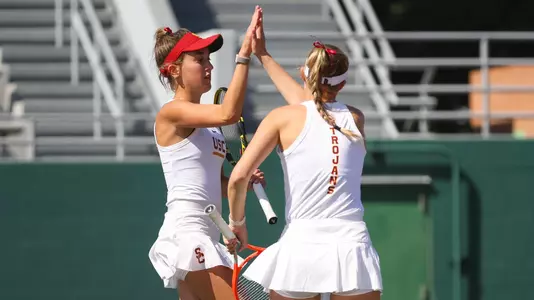 USC women's tennis duo