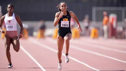 Celera Barnes at Texas Relays