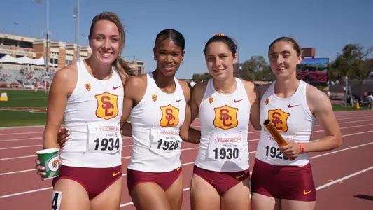 Record-Setting 4x800m relay team