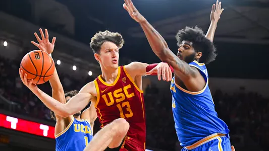 USC Trojans Basketball guard Drew Peterson drive against UCLA Bruins