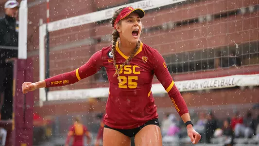 Julia Scoles - USC Trojans Women's Beach Volleyball