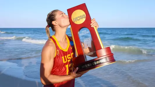 Hailey Harward - USC Trojans Beach Volleyball