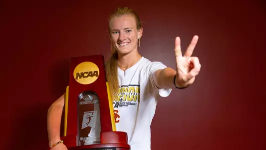 Mollie Ebertin - USC Women's Beach Volleyball