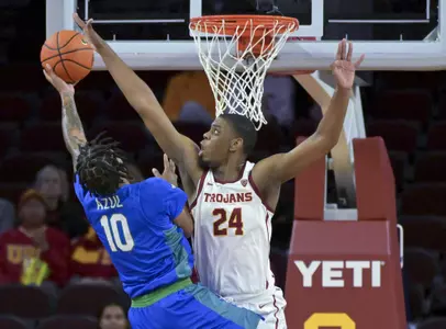 NCAA Basketball: Florida Gulf Coast at Southern California