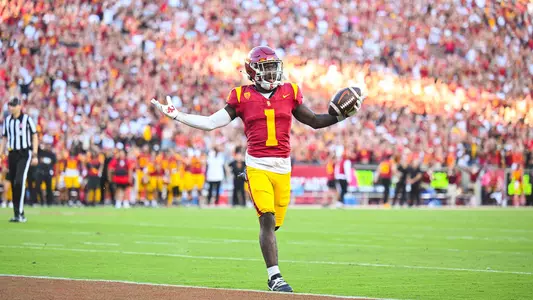 USC Trojans Football wide receiver Zachariah Branch scores touchdown