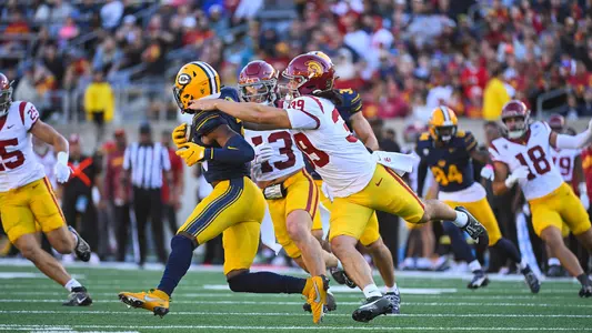 USC Trojans Football long snapper Jac Casasante tackles vs. Cal Golden Bears