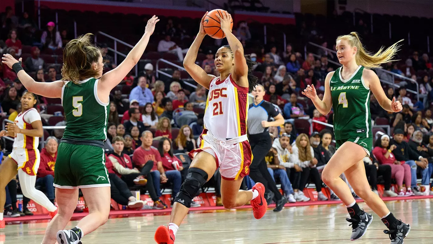 Dominique Darius attacks the basket in a USC win over Le Moyne at Galen Center
