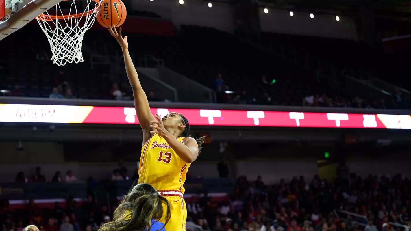 Rayah Marshall goes up for a layup vs. UC Riverside at Galen Center.