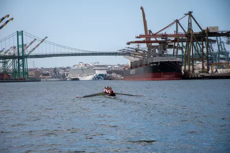 No. 17 USC Rowing Heads to New Jersey for Ivy League Invitation Image