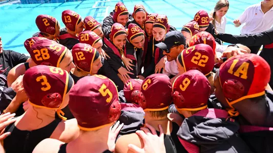 USC team huddles up before a home game