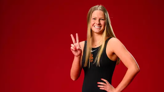 Hannah Carver - USC Trojans Women's Waterpolo