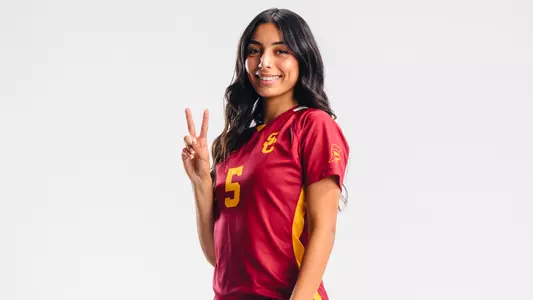 Alyssa Gonzalez - USC Trojans Women's Soccer