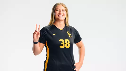 Bella Grust - USC Trojans Women's Soccer