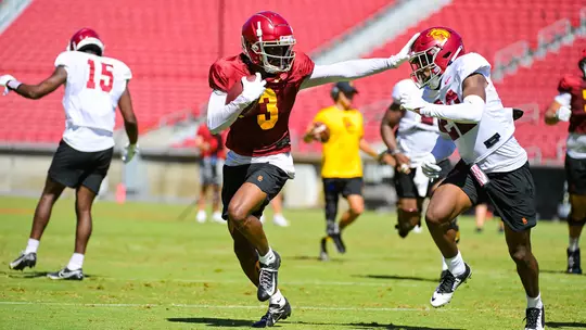USC Trojans Football wide receiver Jordan Addison practices against Ceyair Wright
