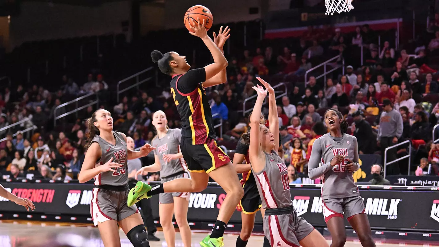 JuJu Watkins rises up for a layup vs. WSU at Galen Center
