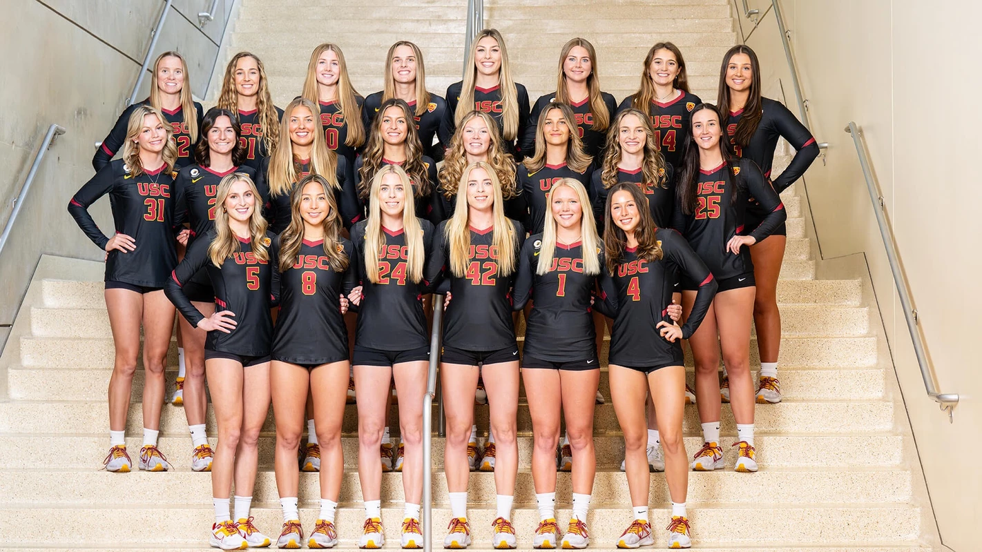 2024 USC Trojans Women's Beach Volleyball Team Photo
