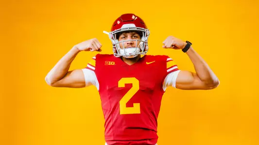 USC Trojans Football wide receiver Duce Robinson wearing throwback uniforms