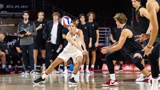 Austin Stuard passes the ball