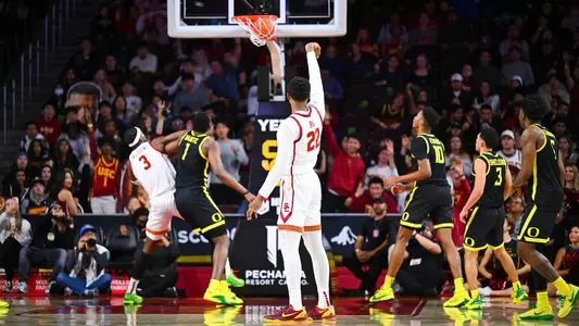 USC Trojans Basketball forward Arrinten Page shoots over Oregon Ducks