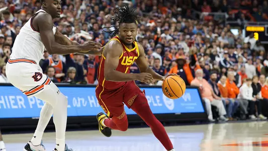 USC Trojans Basketball guard Isaiah Collier drives against Auburn Tigers