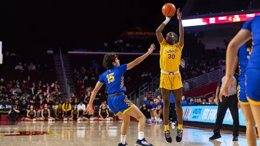 Roxane Makolo - USC Trojans Basketball