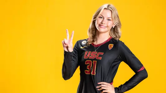 Gabby Walker - USC Beach Volleyball