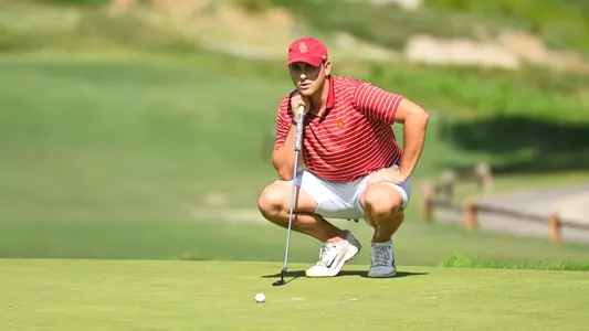 Gavin Aurilia analyzes his put.