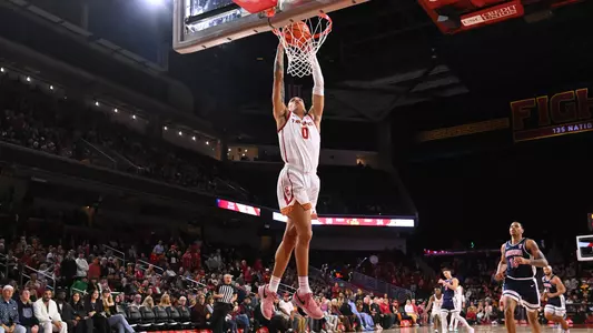 USC Trojans Basketball guard Kobe Johnson dunks against Arizona Wildcats