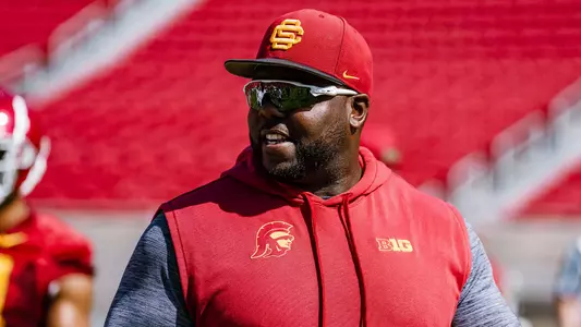 USC Trojans Football defensive line coach Eric Henderson