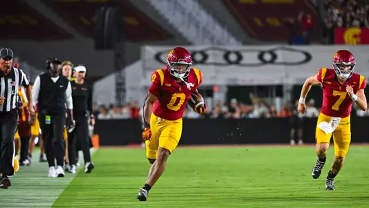 USC Trojans Football running back Quinten Joyner rushes against Utah State Aggies