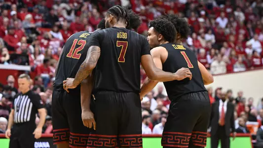 USC Men's Basketball Huddle