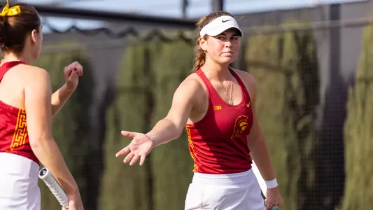 Lily Fairclough high fives a teammate
