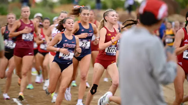 Holli Prest in the 6k