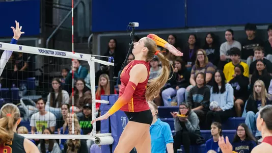 USC women's volleyball freshman opposite hitter Abigail Mullen goes up to attack during a match at Washington