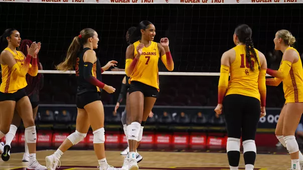 USC Women's Volleyball Celebrates after a point against rutgers