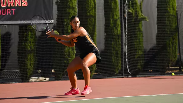 Dani Borruel prepares to hit a tennis ball