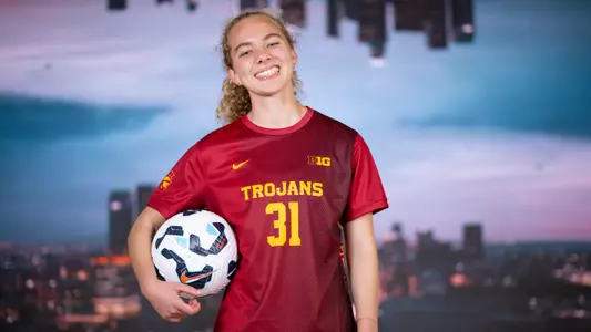 USC announces transfer Amalie Pianim from Stanford.
