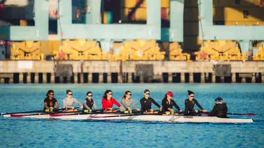 USC 3V8 boat practicing in Port of Los Angeles