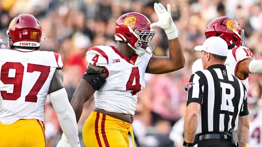 USC Trojans Football defensive lineman Jahkeem stewart celebrates against Purdue Boilermakers