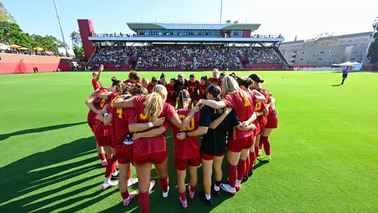 No. 15 USC Women's Soccer Hosts Washington for Big Ten Opener Image
