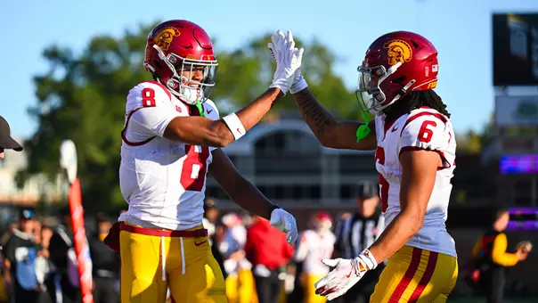 USC Trojans Football wide receivers Ja'Kobi Lane and Makai Lemon celebrate at Maryland Terrapins