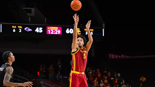 Terrance Williams II takes a shot against UTSA
