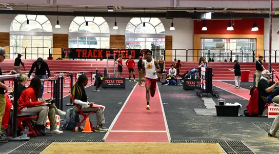 Jackson Norris competing at Texas Tech
