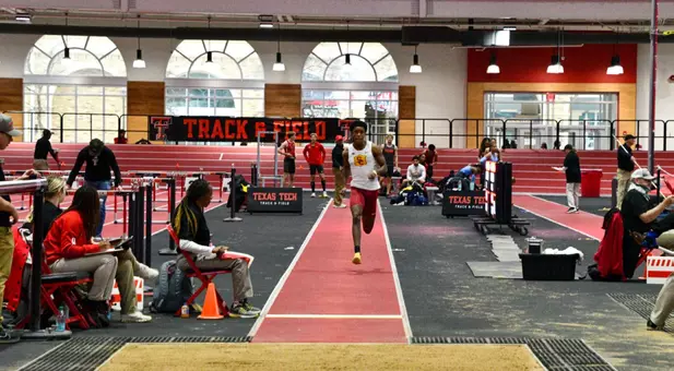 Jackson Norris competing at Texas Tech
